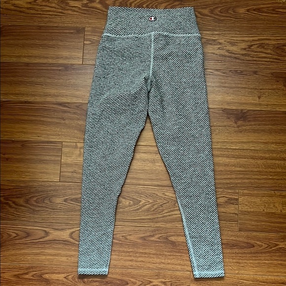 Champion Women’s Leggings - Picture 5 of 7
